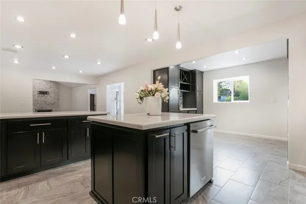 $1,750,000 | 9620 Wheatland Avenue, Shadow Hills, CA 91040