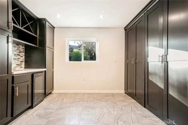 $1,750,000 | 9620 Wheatland Avenue, Shadow Hills, CA 91040