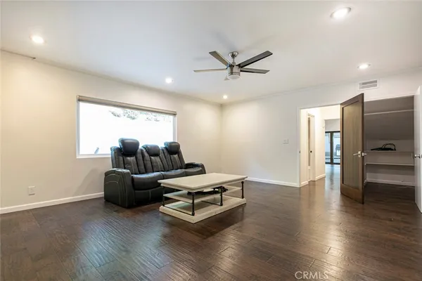 $1,750,000 | 9620 Wheatland Avenue, Shadow Hills, CA 91040