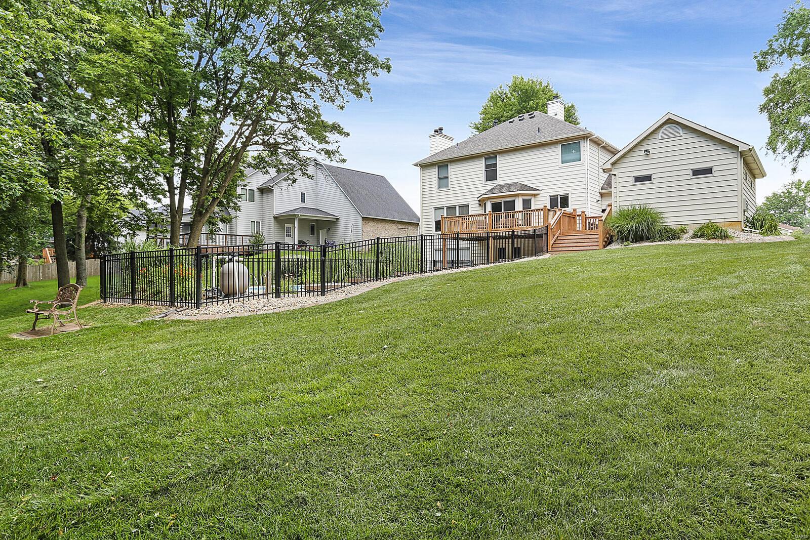 120 Pleasant Ridge Drive Edwardsville, IL 62025 - Photo 33 of 43 Gallery Image 33