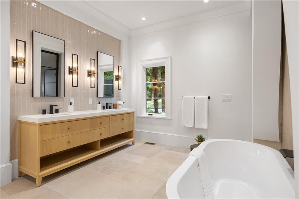 1737 Lenox Road Northeast Atlanta, GA 30306 - Photo 49 of 88 Gallery Image 49