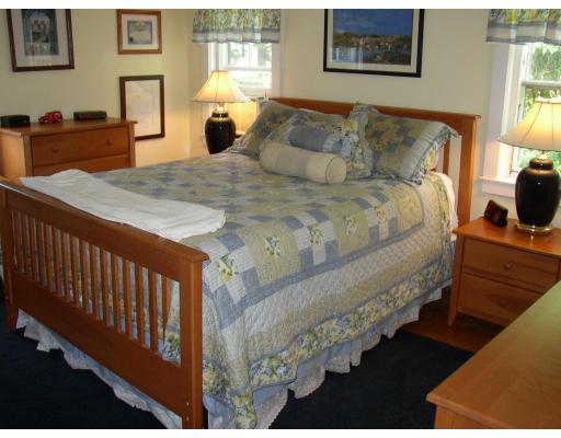 301 Clapp Road Scituate, MA 02066 - Photo 9 of 30 Gallery Image 9