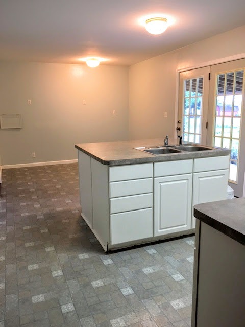 7883 West Division Road Tipton, IN 46072 - Photo 12 of 27 Gallery Image 12