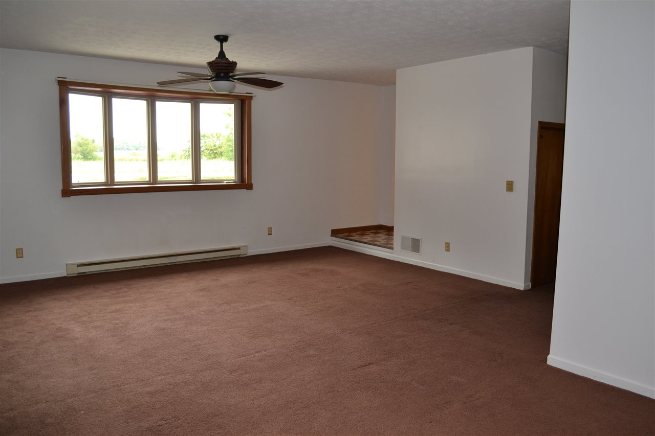 7883 West Division Road Tipton, IN 46072 - Photo 13 of 27 Gallery Image 13