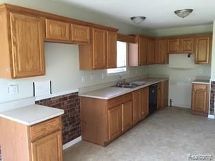 34805739_70[1].jpg