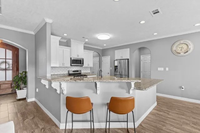 $410,000 | 621 Pioneer Drive, Bridge City, TX 77611