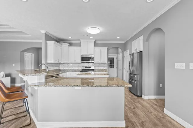 $410,000 | 621 Pioneer Drive, Bridge City, TX 77611