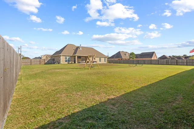 $410,000 | 621 Pioneer Drive, Bridge City, TX 77611