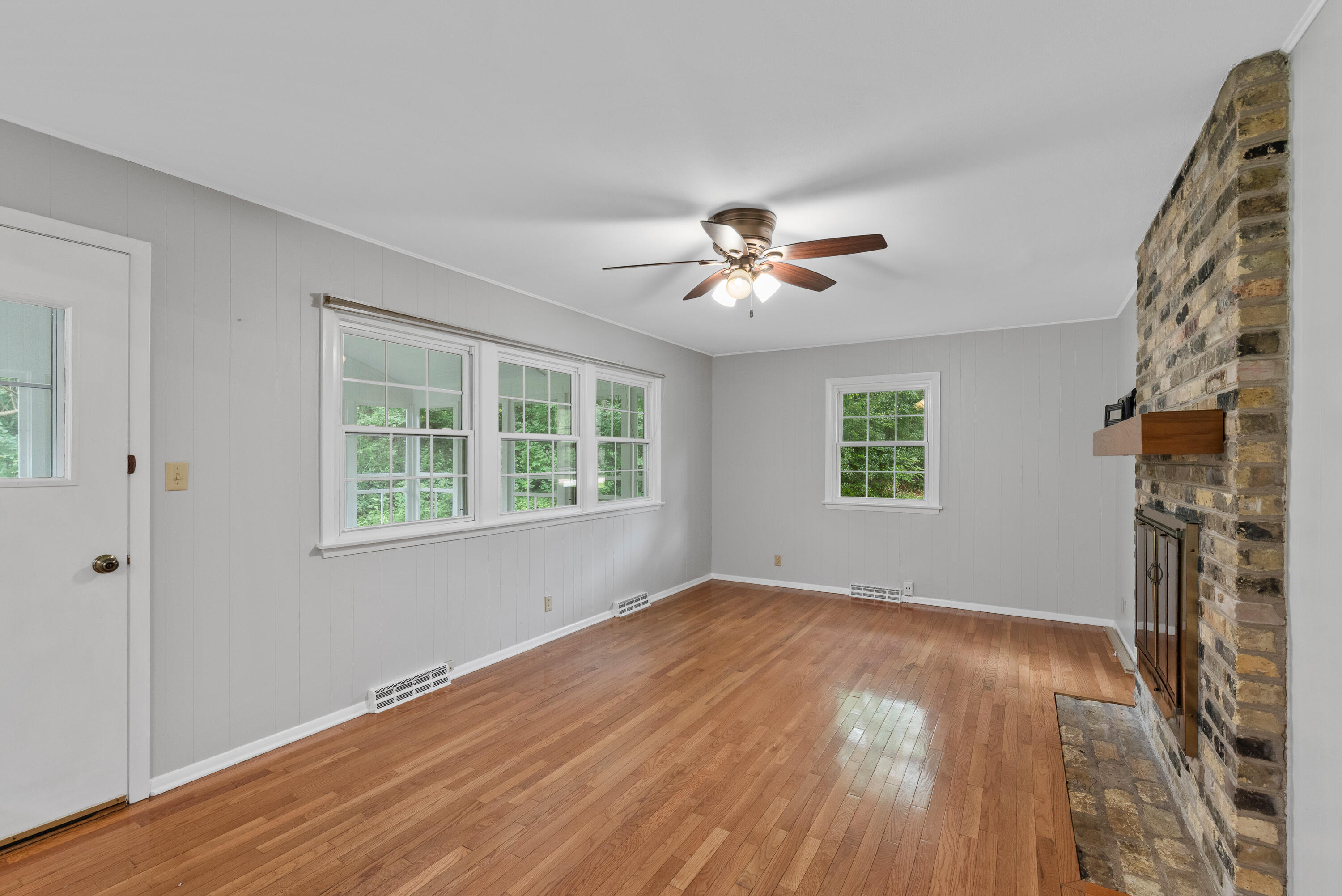 14625 Club Drive Elm Grove, WI 53122 - Photo 11 of 37 14625 Club Dr-21