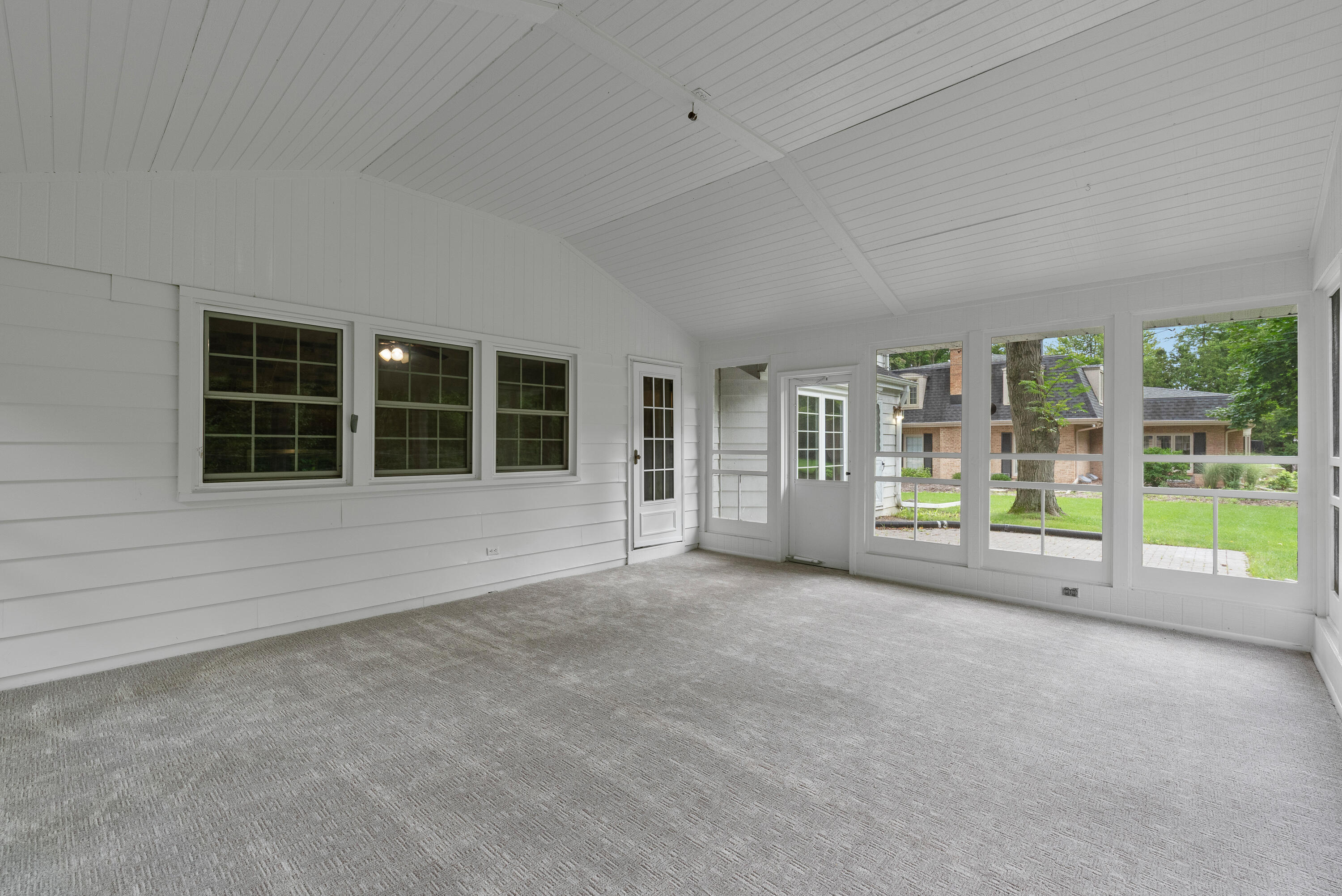 14625 Club Drive Elm Grove, WI 53122 - Photo 14 of 37 14625 Club Dr-24