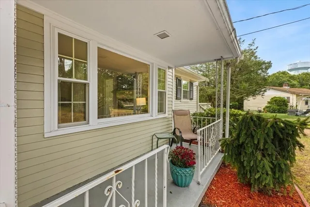 a picture of floor plan