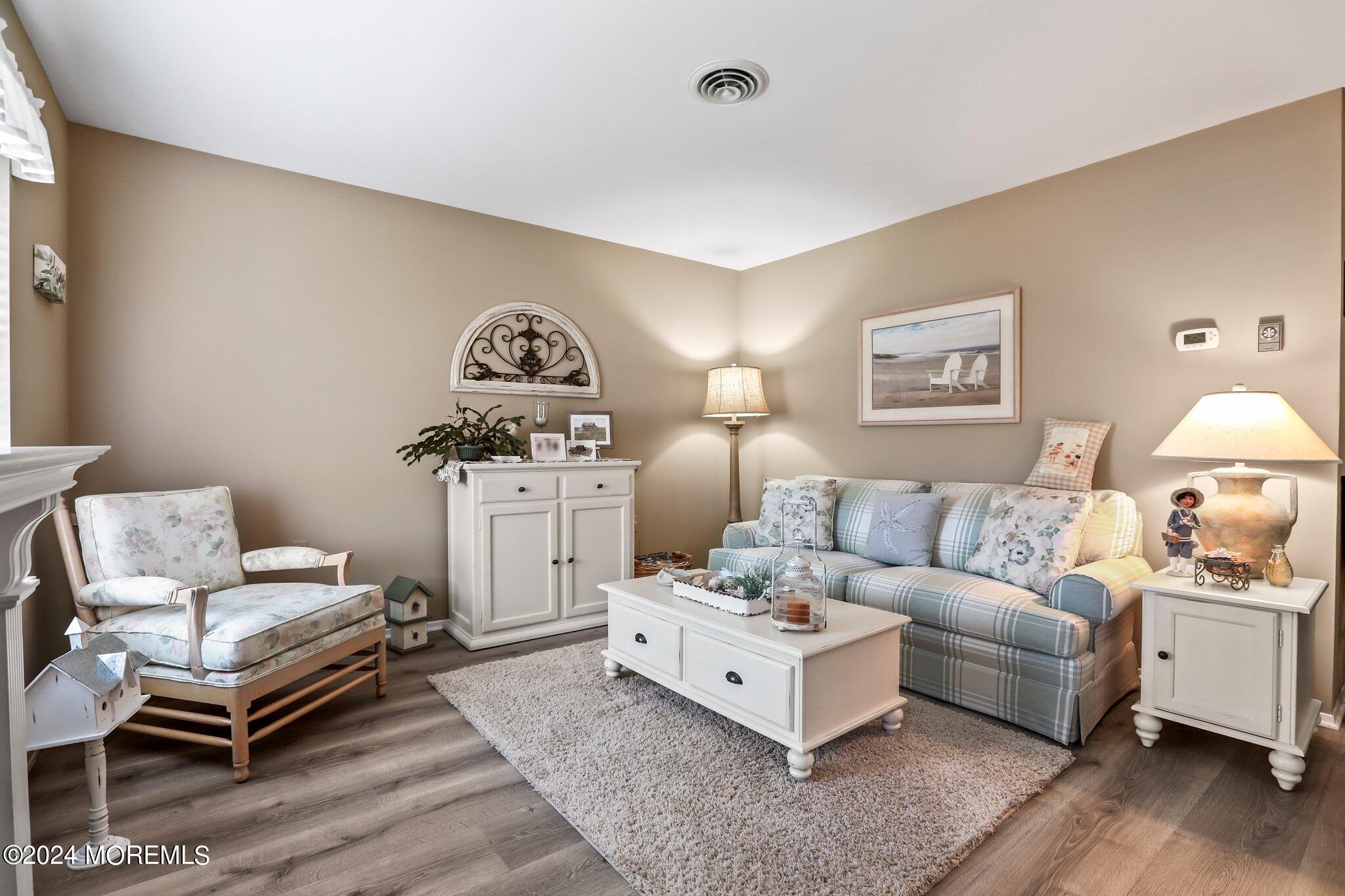 129 Sunset Road, Unit 60 Whiting, NJ 08759 - Photo 3 of 20 6-web-or-mls-5W5A6345
