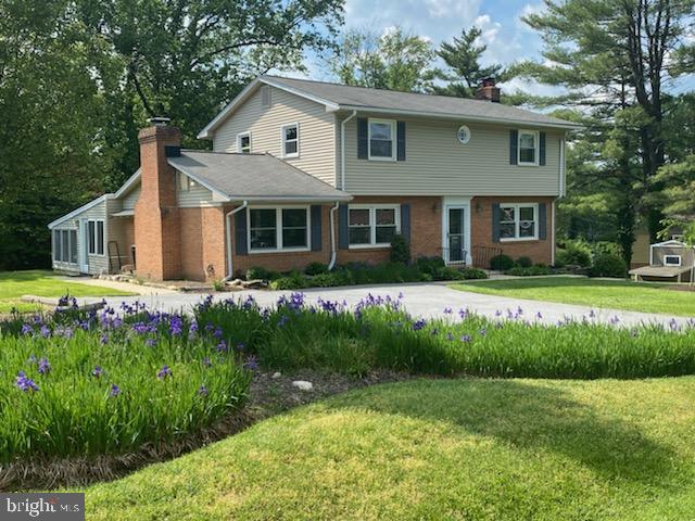 Beautiful Iris and landscaping!