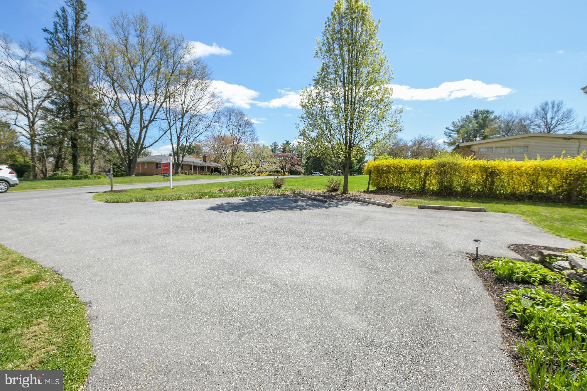 17208 Pinebrook Drive Silver Spring, MD 20905 - Photo 14 of 66 Loads of Parking!