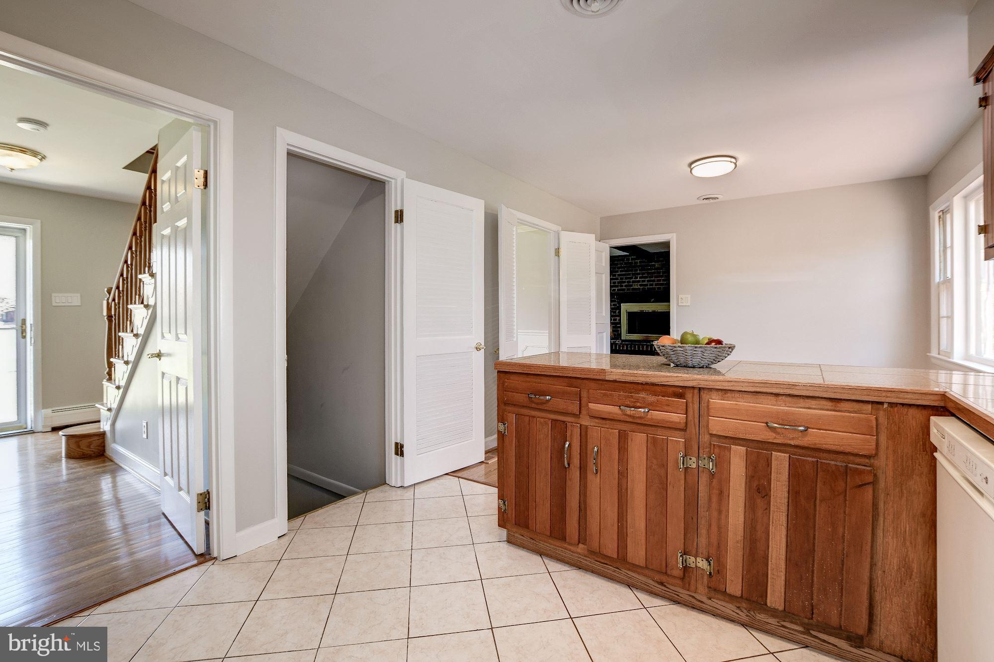 17208 Pinebrook Drive Silver Spring, MD 20905 - Photo 32 of 66