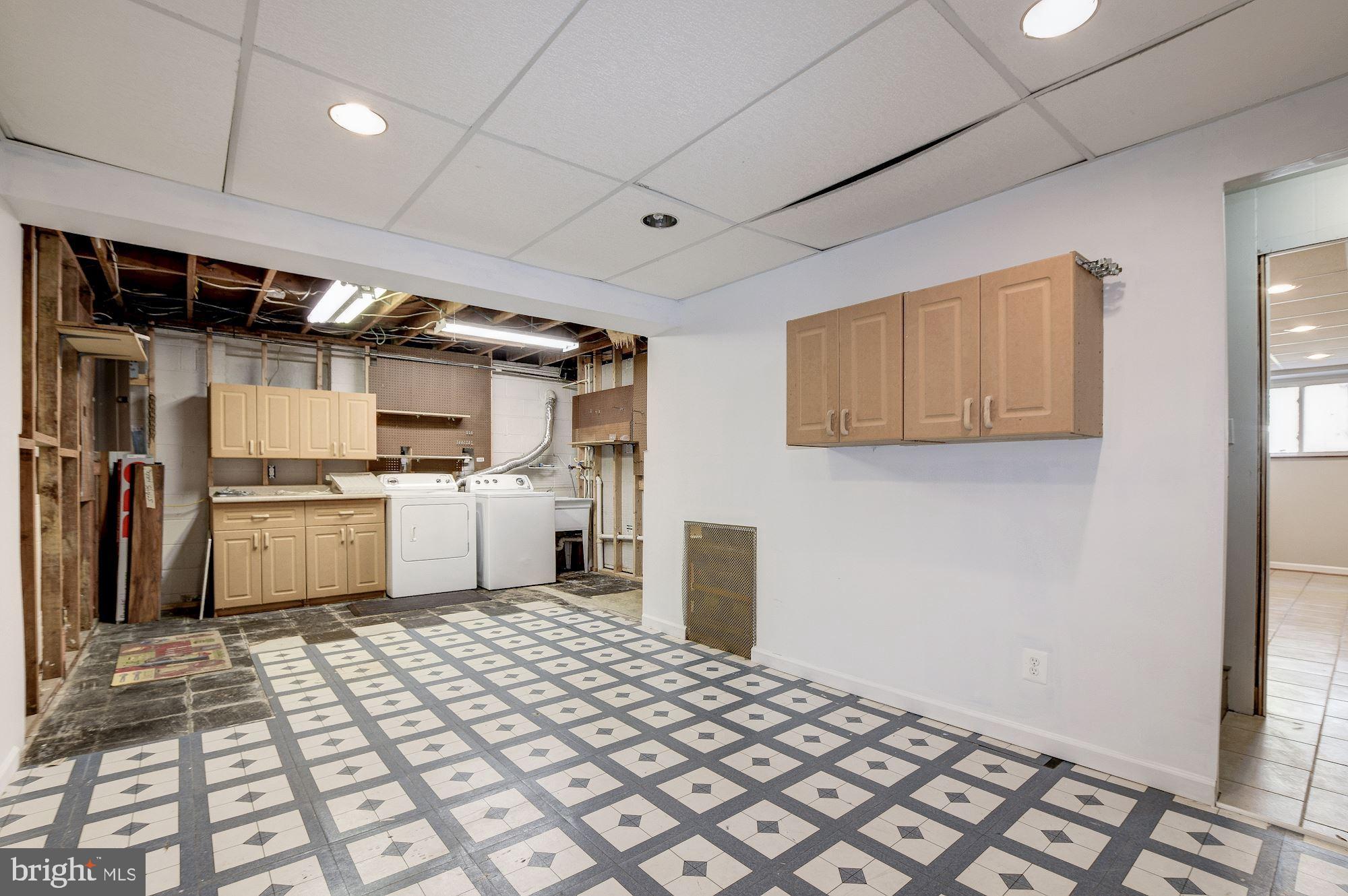 17208 Pinebrook Drive Silver Spring, MD 20905 - Photo 57 of 66 Lots of Storage!