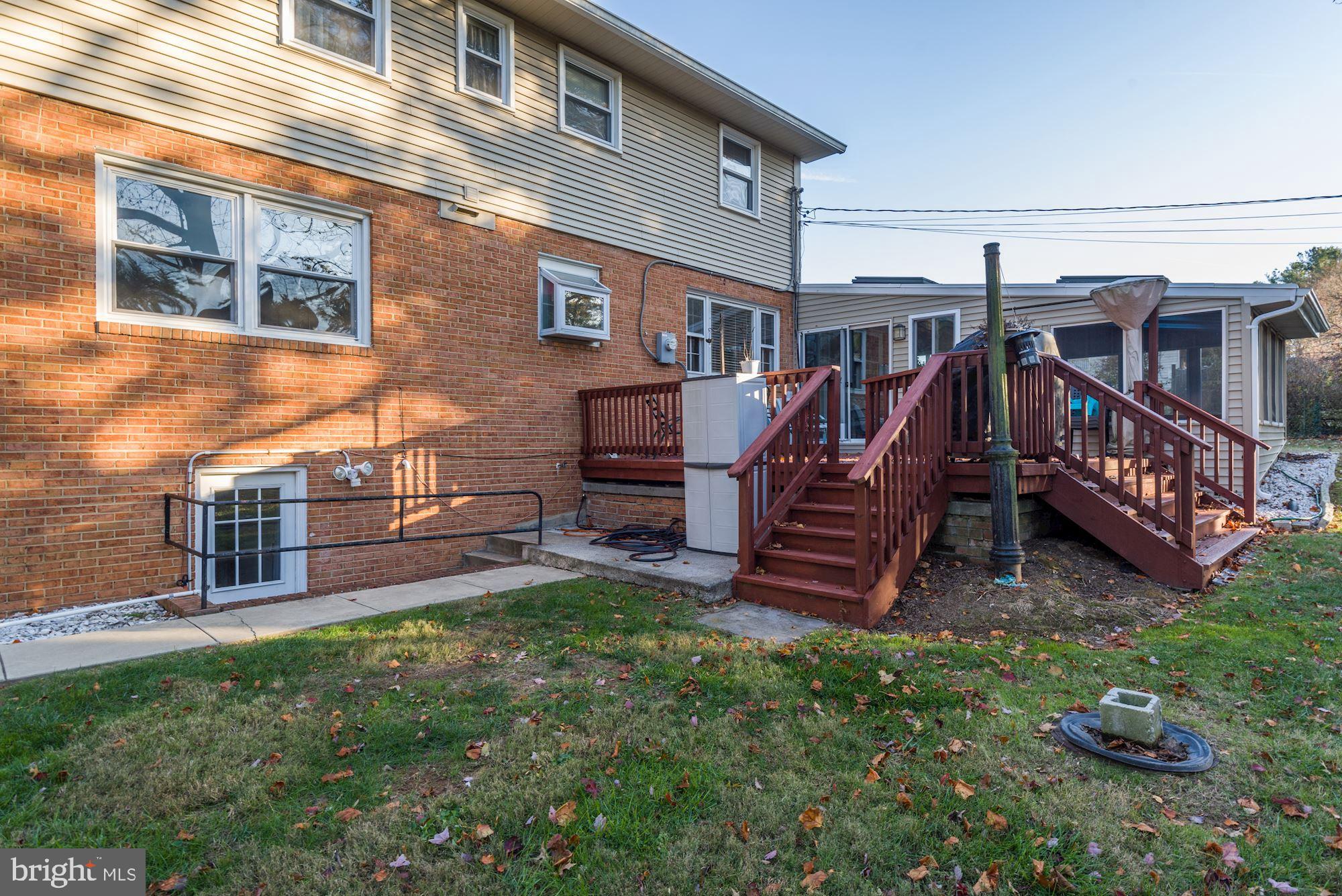 17208 Pinebrook Drive Silver Spring, MD 20905 - Photo 10 of 66 Private rear entrance to the in-law suite!
