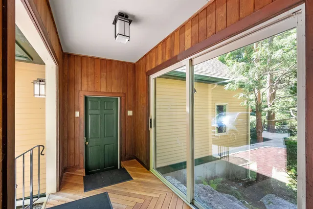 $949,000 | 133 Sargent Road, Holderness, NH 03245