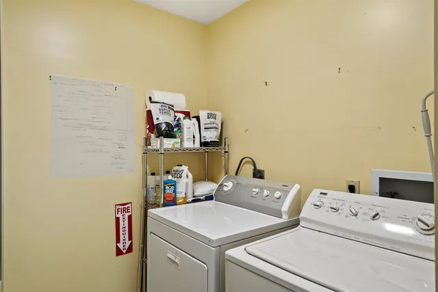 $949,000 | 133 Sargent Road, Holderness, NH 03245