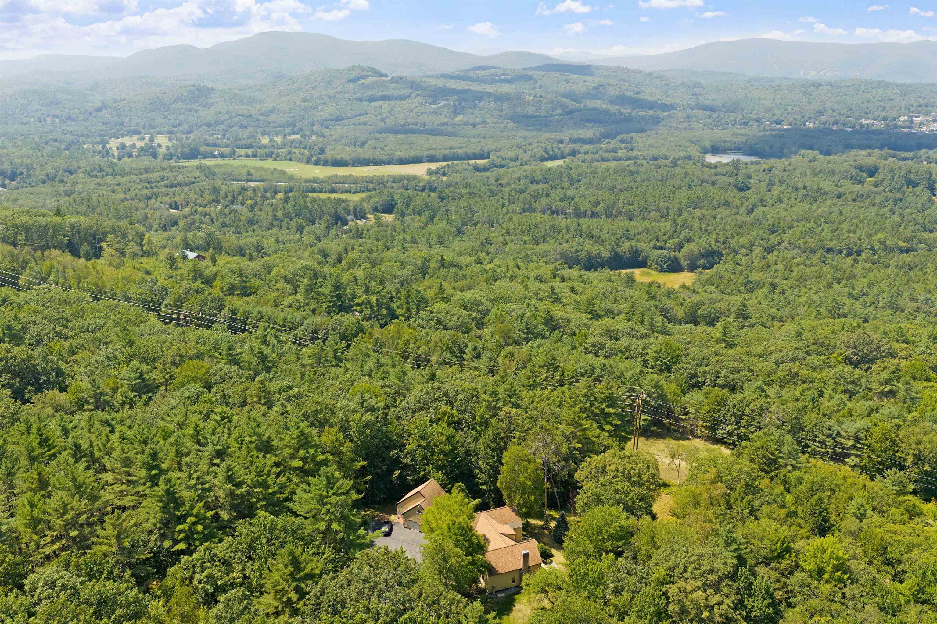 133 Sargent Road Holderness, NH 03245 - Photo 3 of 56