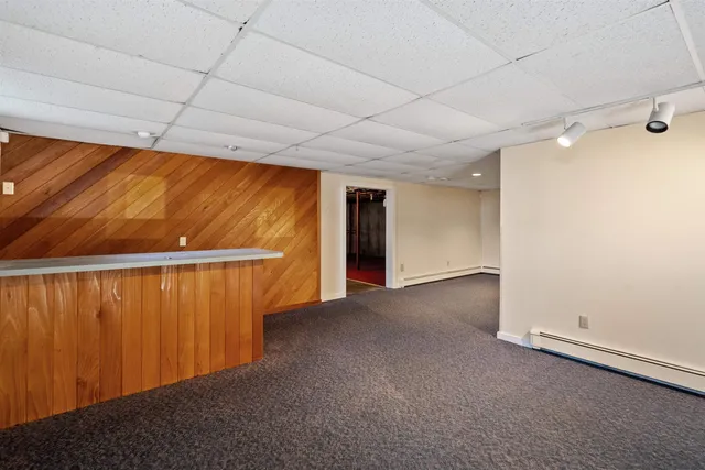 $949,000 | 133 Sargent Road, Holderness, NH 03245