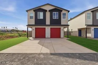$2,350 | 2809 East Trumbull Road, Unit 1, Phoenix, AZ 85040