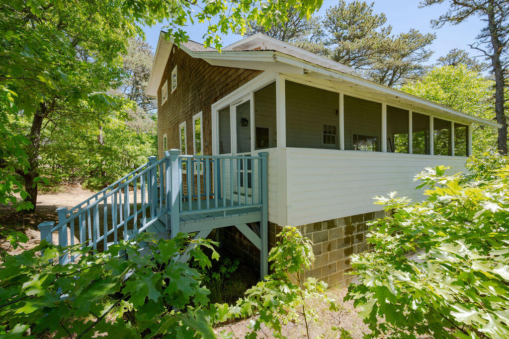 125 Pleasant Point Road Wellfleet, MA 02667 - Photo 2 of 37 125_Pleasant_Point-2