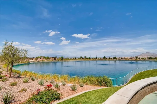 $2,550 | 340 Mezzaforte Street, Henderson, NV 89011