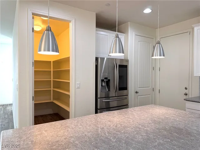 $2,550 | 340 Mezzaforte Street, Henderson, NV 89011