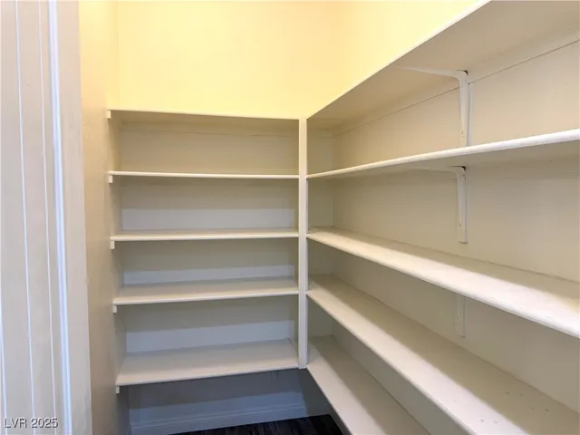 $2,550 | 340 Mezzaforte Street, Henderson, NV 89011