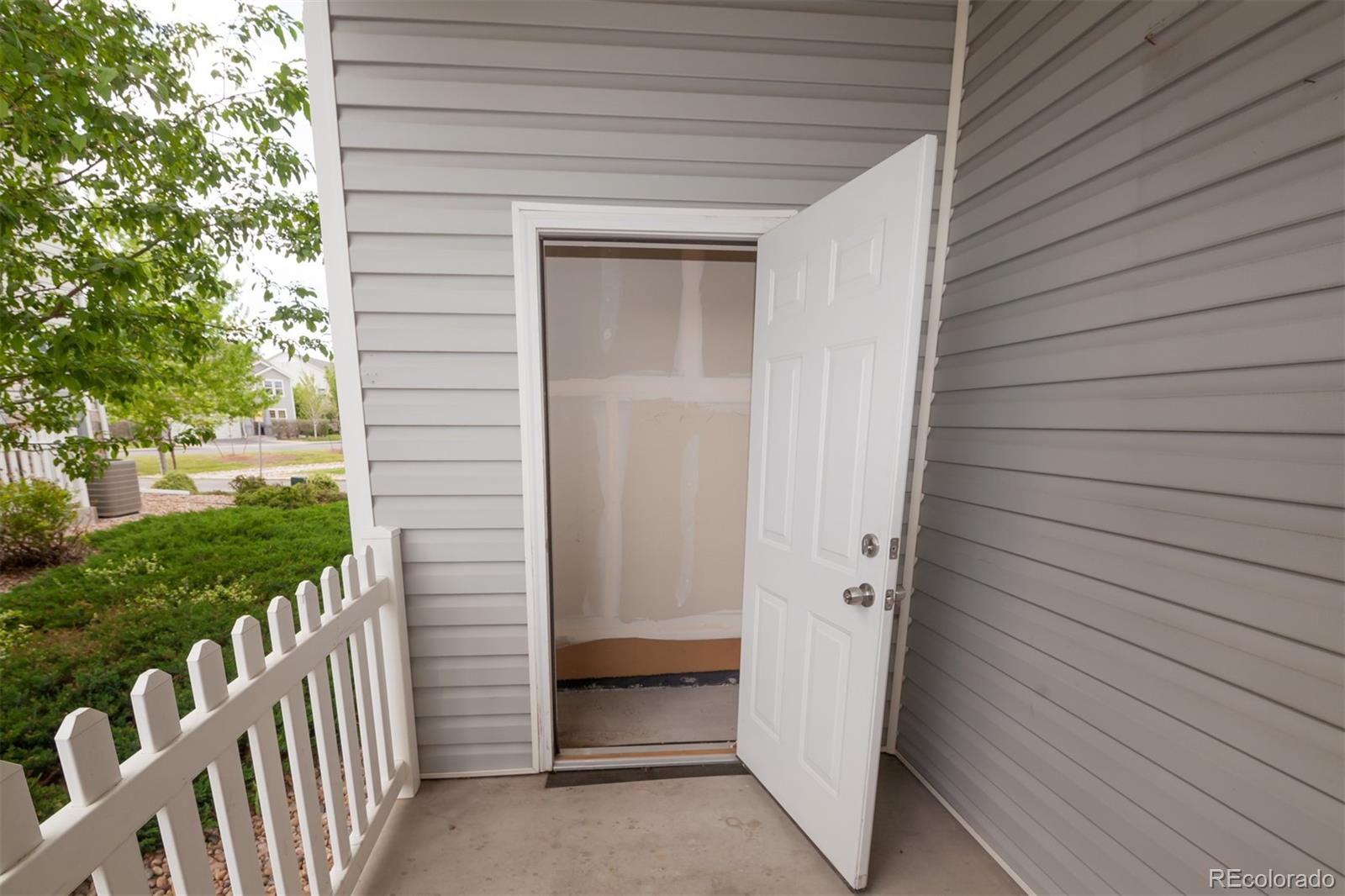 4654 Flower Street Wheat Ridge, CO 80033 - Photo 20 of 23 Gallery Image 20