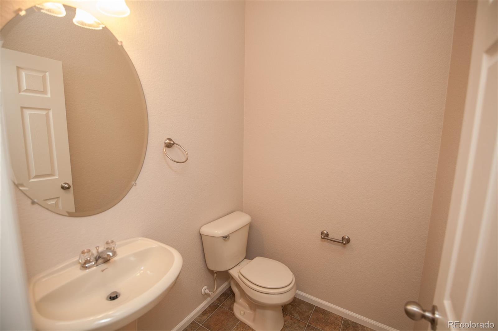 4654 Flower Street Wheat Ridge, CO 80033 - Photo 8 of 23 Gallery Image 8