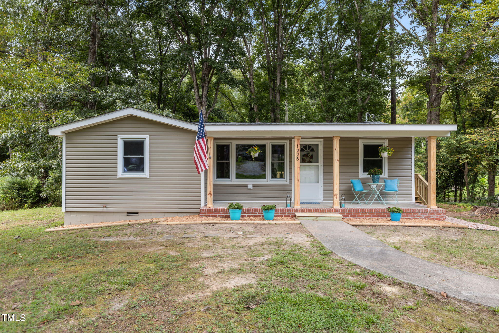 1225 Horseshoe Road Durham, NC 27703 - Photo 34 of 45 3-web-or-mls-42-print-2N6A4671