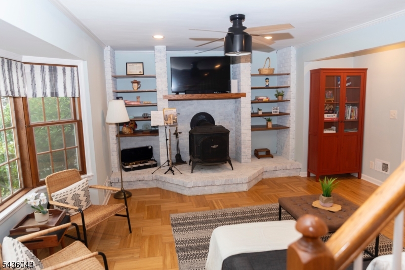 13 Sunset Drive Clark, NJ 07066 - Photo 4 of 27