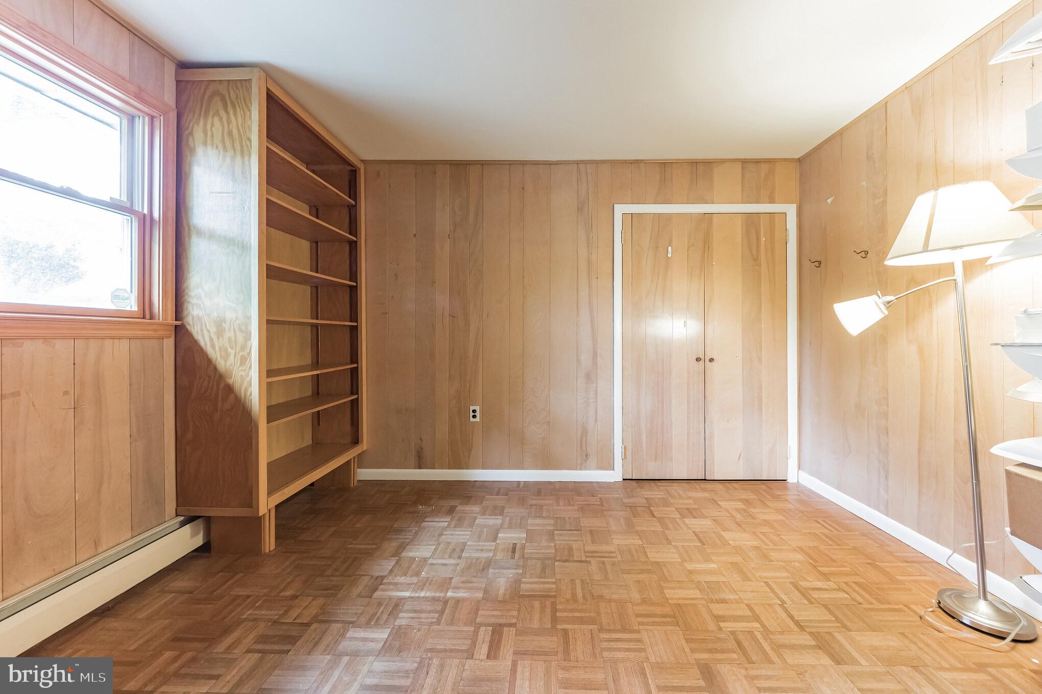 6910 Cliff Road Philadelphia, PA 19128 - Photo 17 of 31