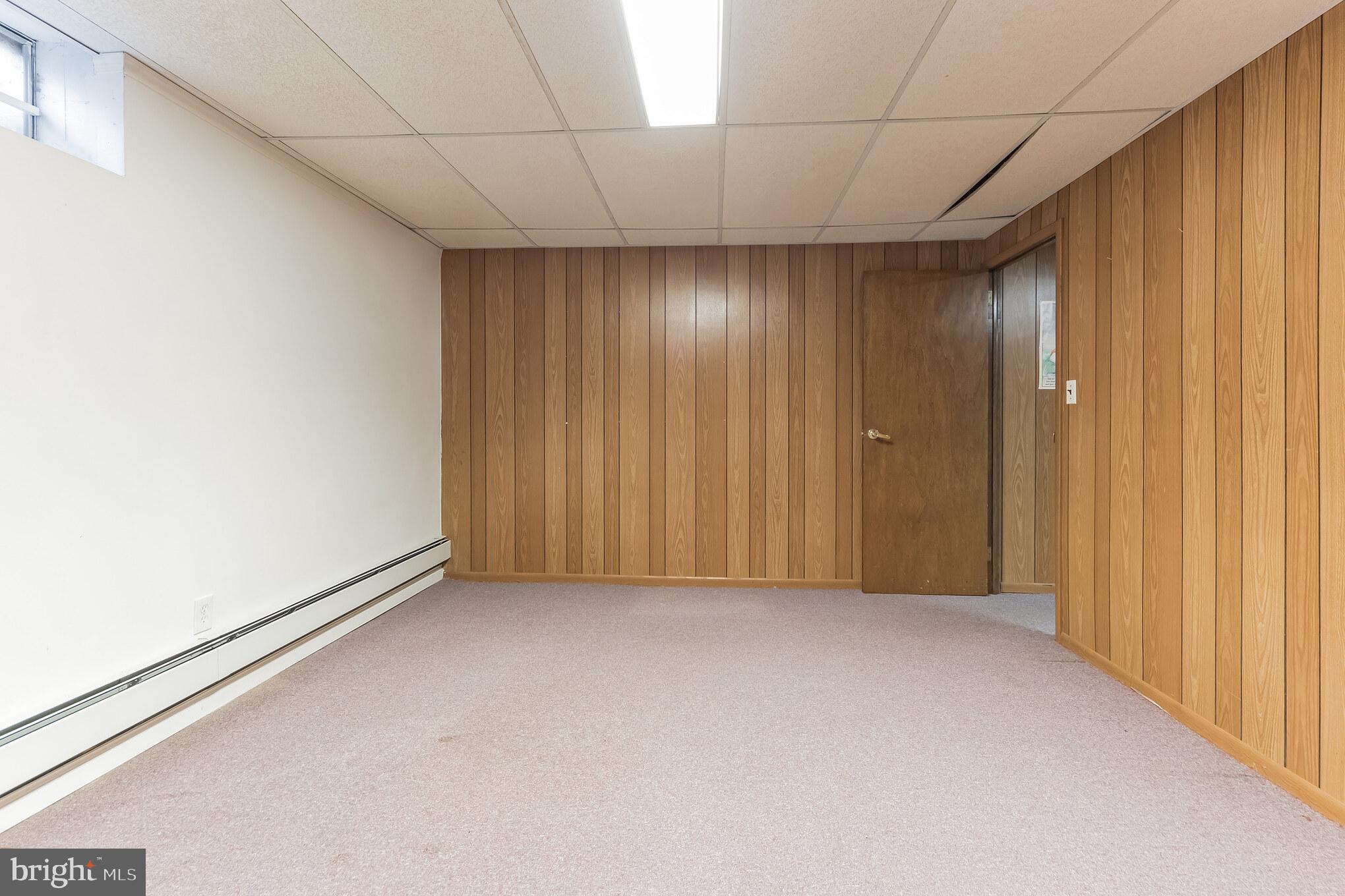 6910 Cliff Road Philadelphia, PA 19128 - Photo 22 of 31 Lower Level