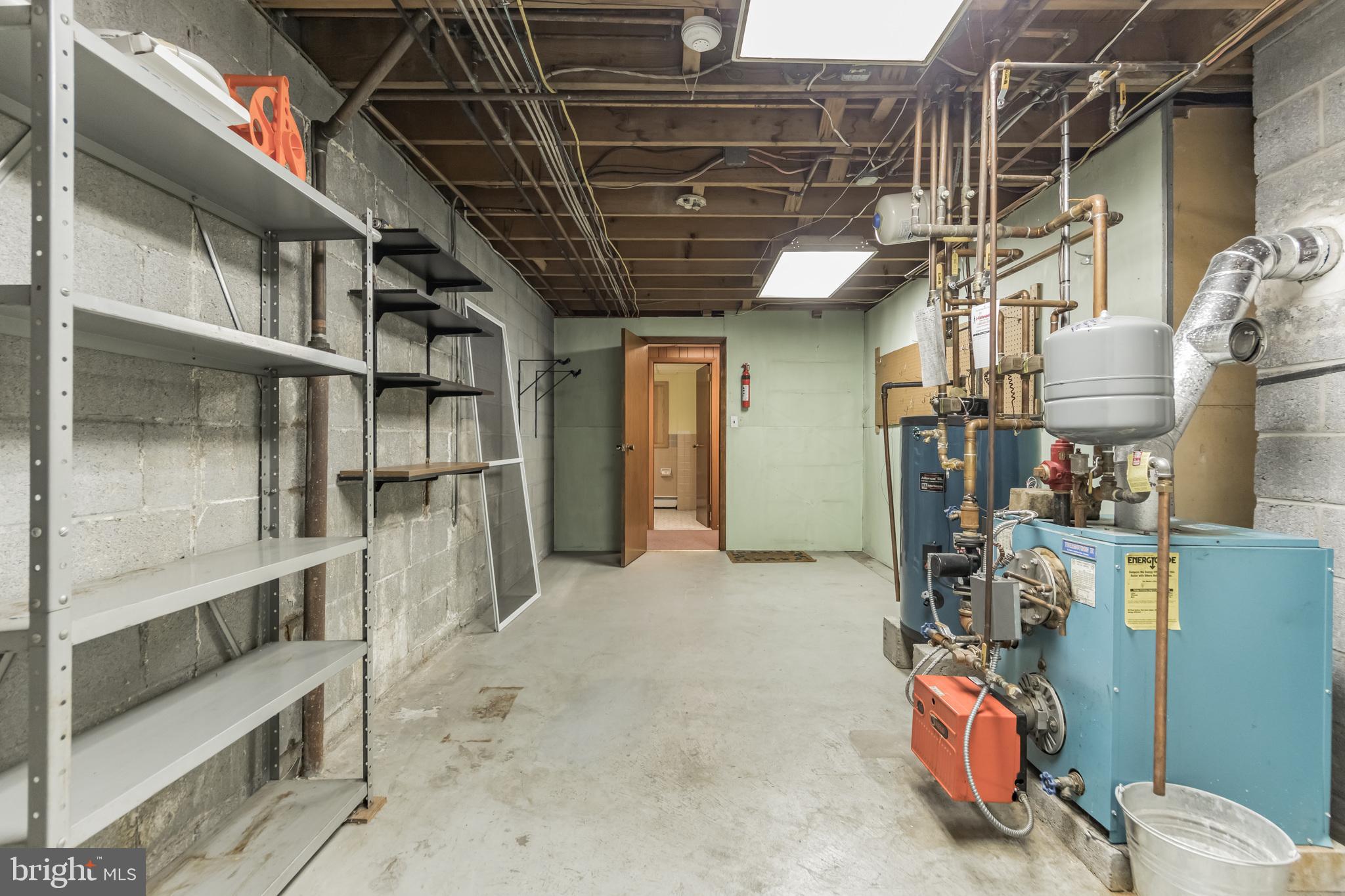 6910 Cliff Road Philadelphia, PA 19128 - Photo 23 of 31 Lower Level