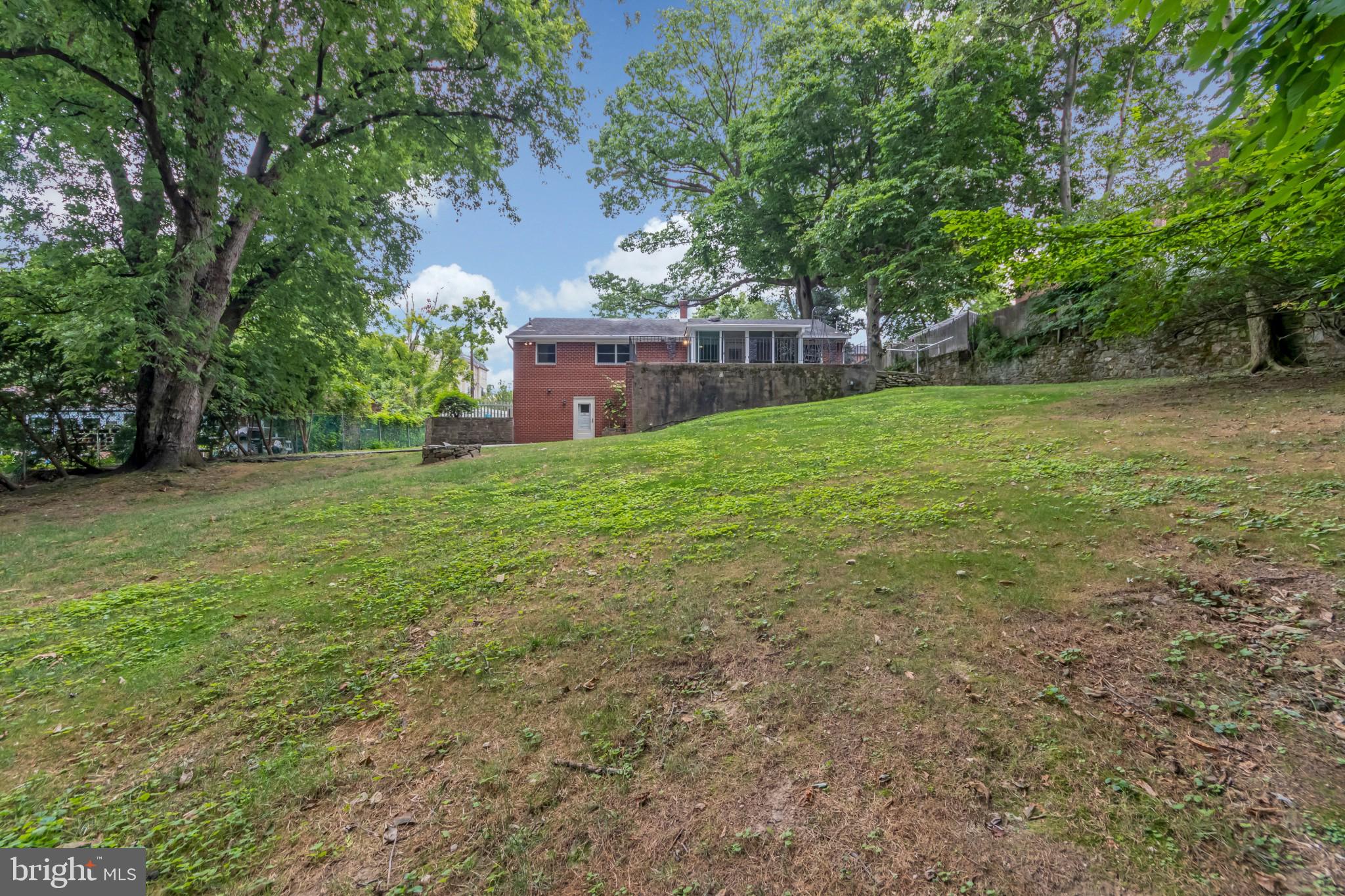 6910 Cliff Road Philadelphia, PA 19128 - Photo 30 of 31