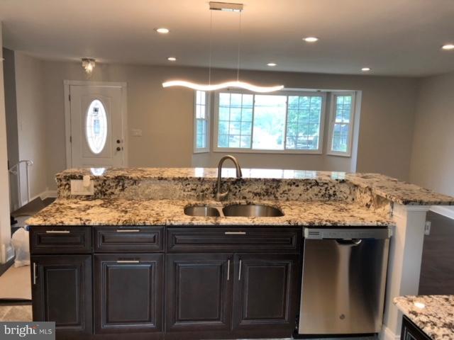 1027 Kathryn Road Silver Spring, MD 20904 - Photo 5 of 27 Kitchen