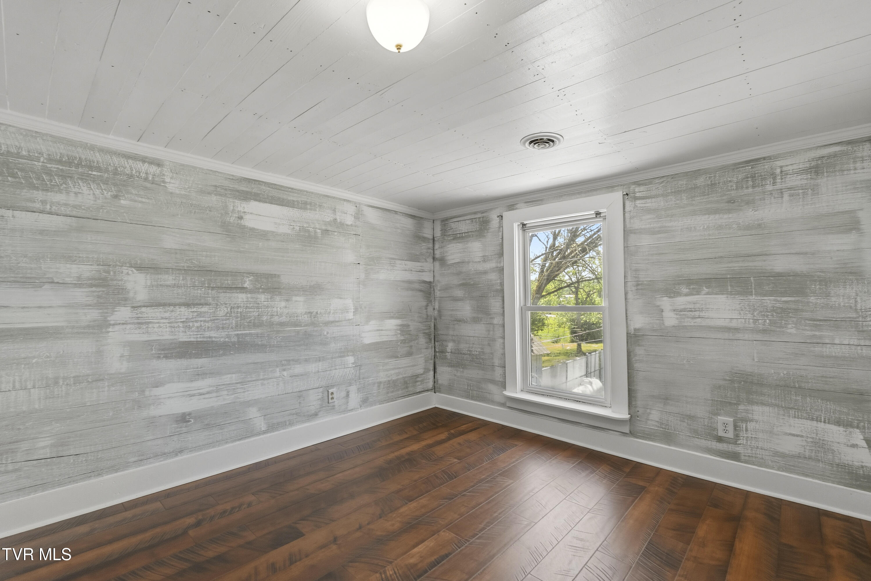 2430 Brown Springs Road Greeneville, TN 37743 - Photo 73 of 84 DSC00142