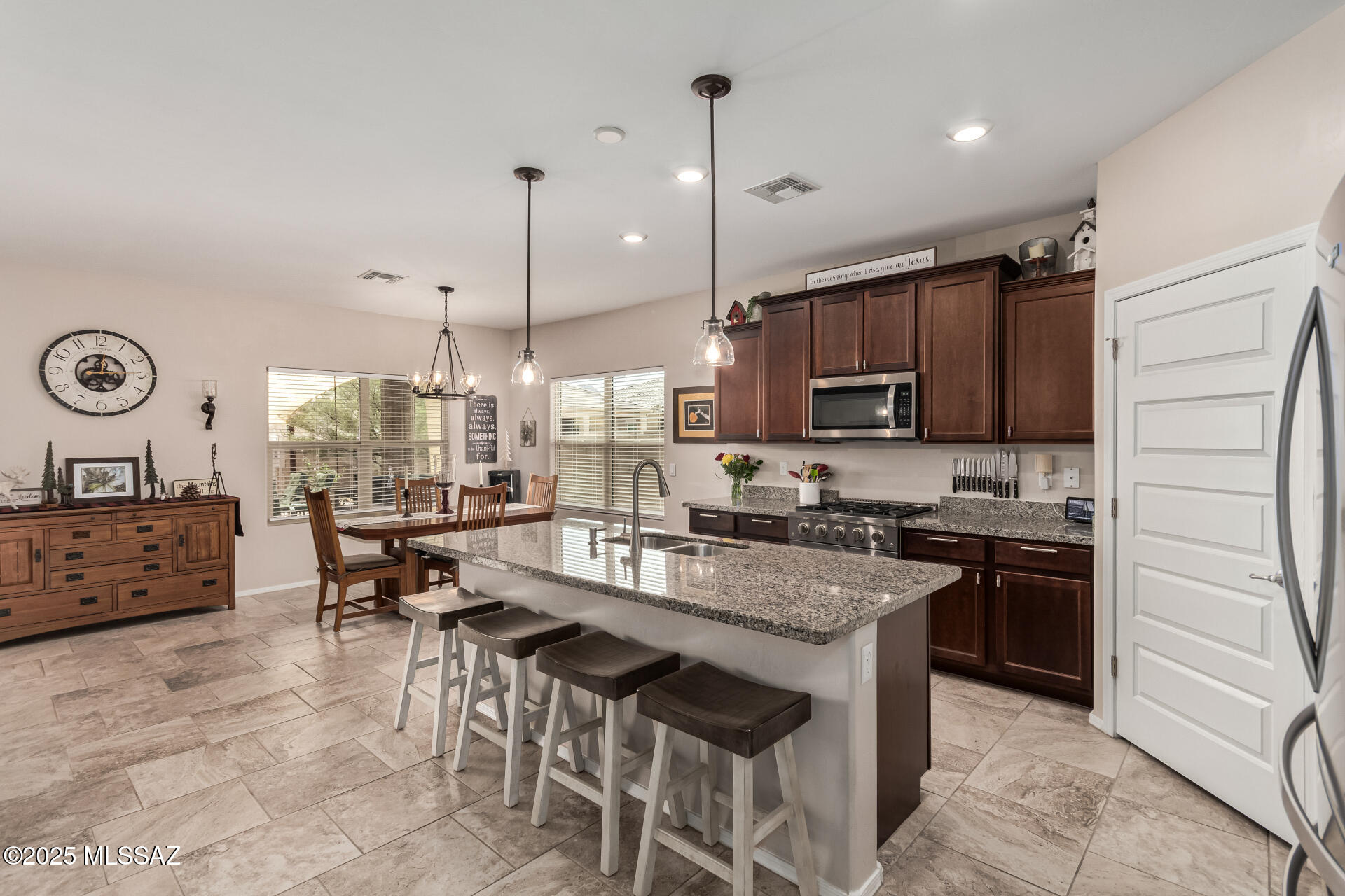 8879 West Blakebrook Road Marana, AZ 85653 - Photo 12 of 43