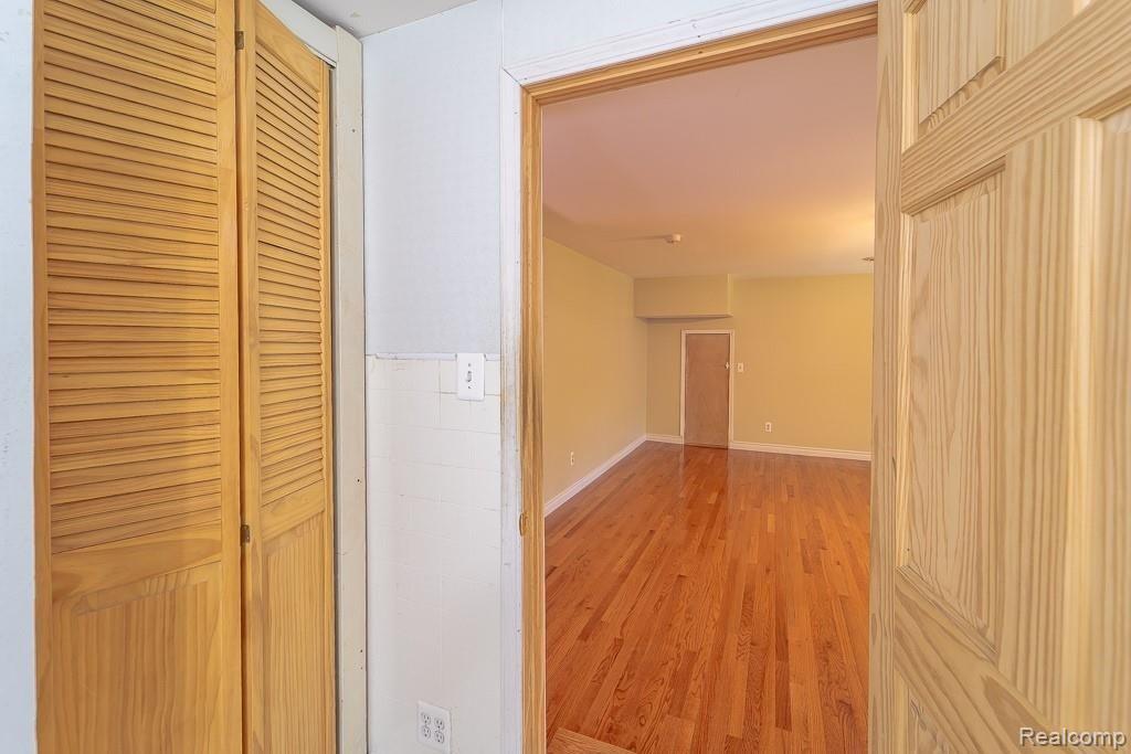 25710 Power Road Farmington Hills, MI 48336 - Photo 62 of 87