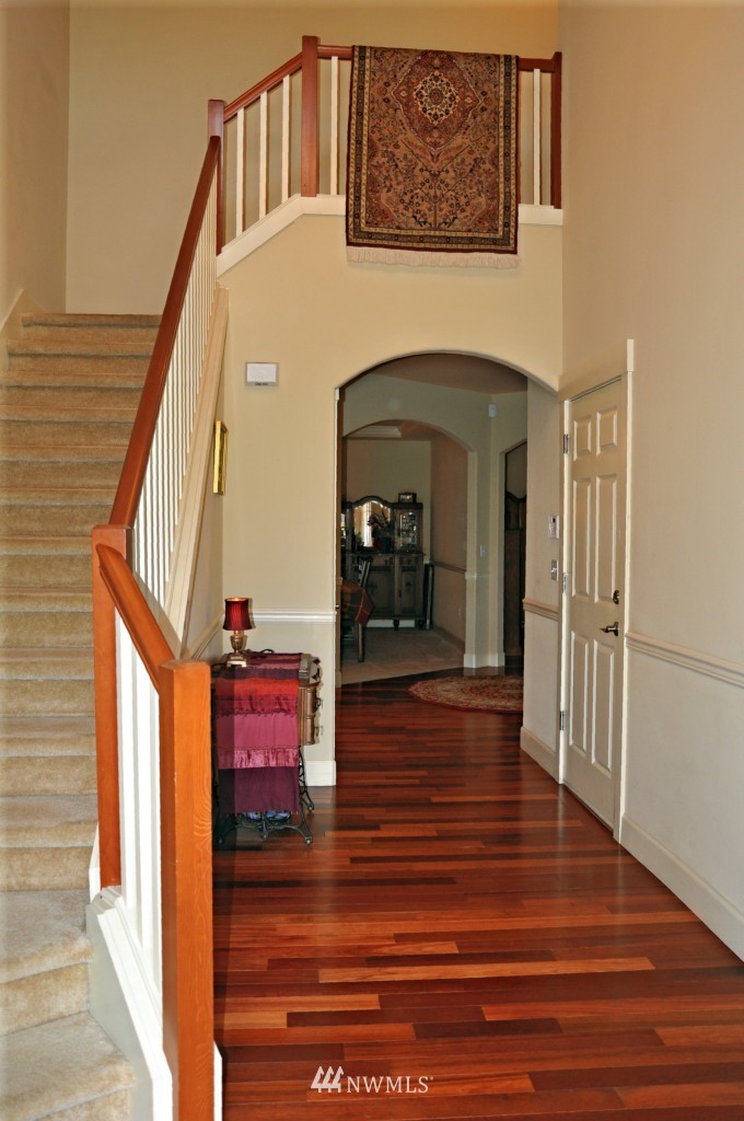22713 44th Drive Southeast Bothell, WA 98021 - Photo 3 of 14 Gallery Image 3