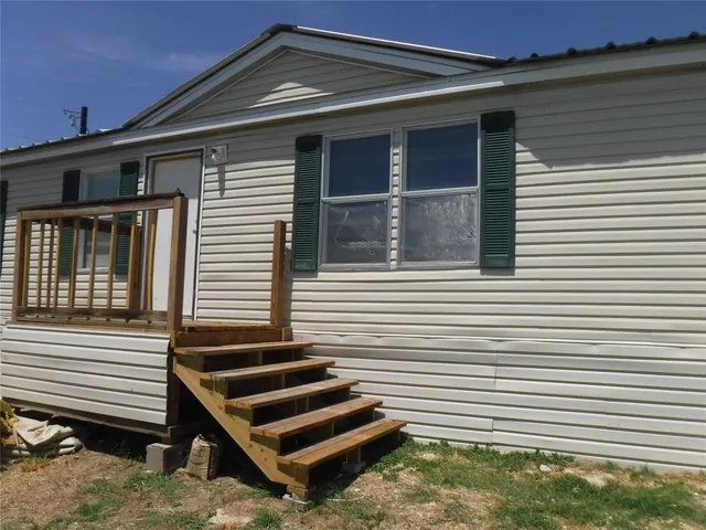 $550,000 | 110 Settlers Trail, Elgin, TX 78621