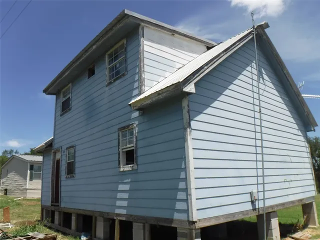 $550,000 | 110 Settlers Trail, Elgin, TX 78621