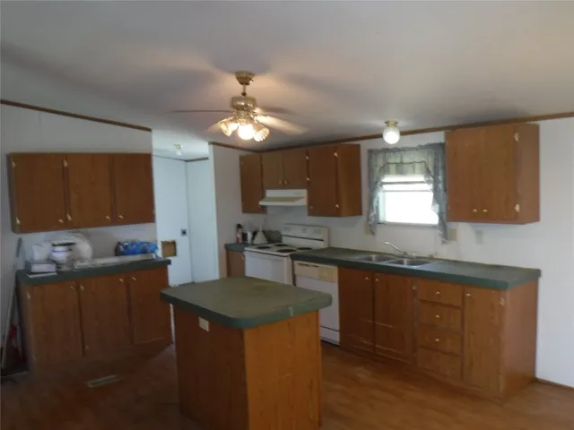 $550,000 | 110 Settlers Trail, Elgin, TX 78621