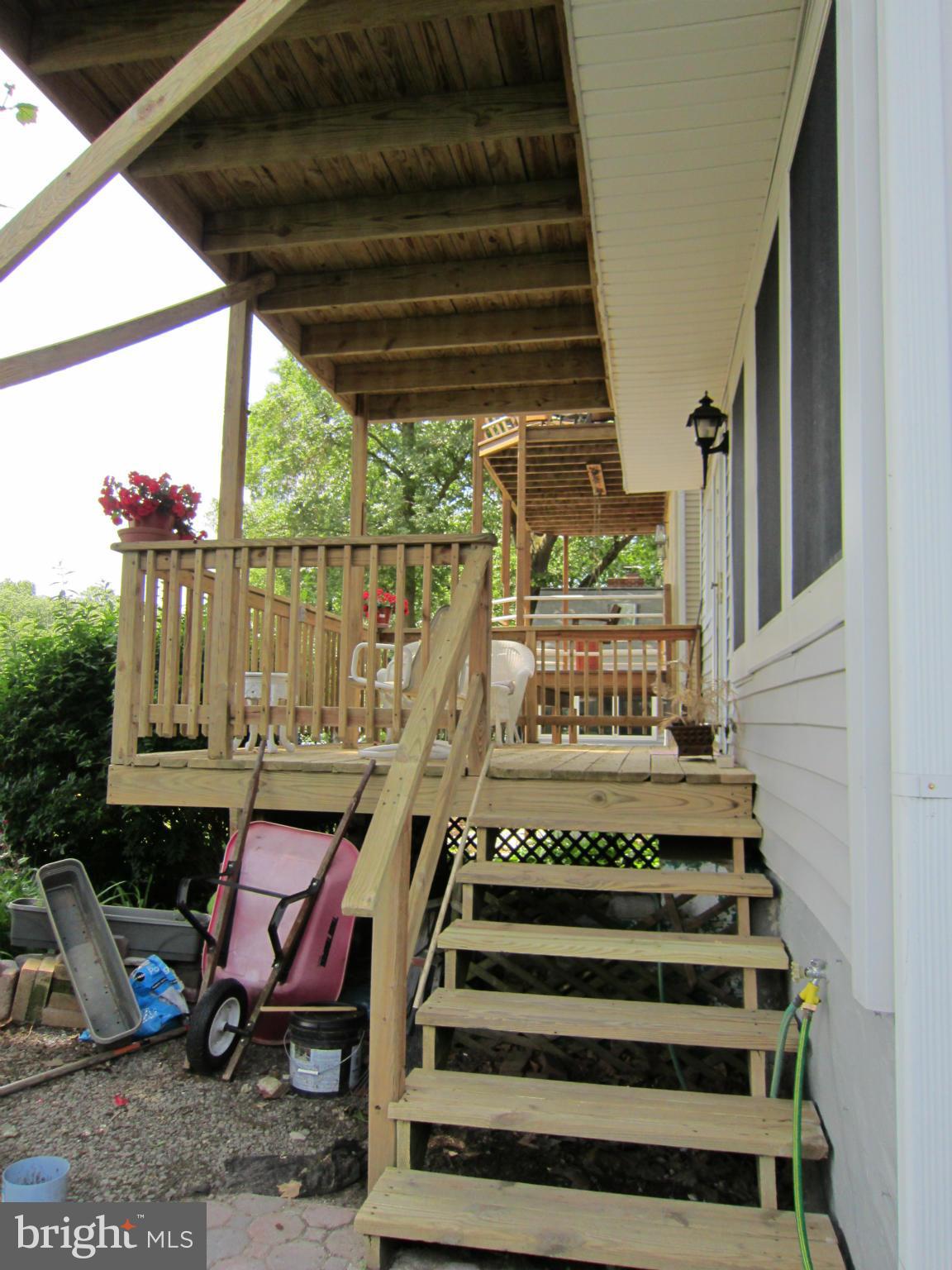 508 Riverside Drive Pasadena, MD 21122 - Photo 12 of 30 Waterside porch