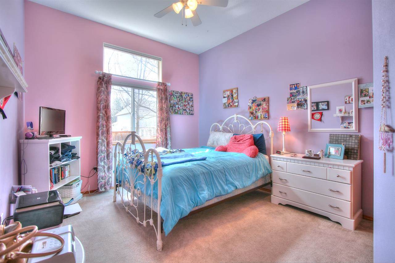1016 East Hawk Court Spokane, WA 99208 - Photo 11 of 20 Gallery Image 11