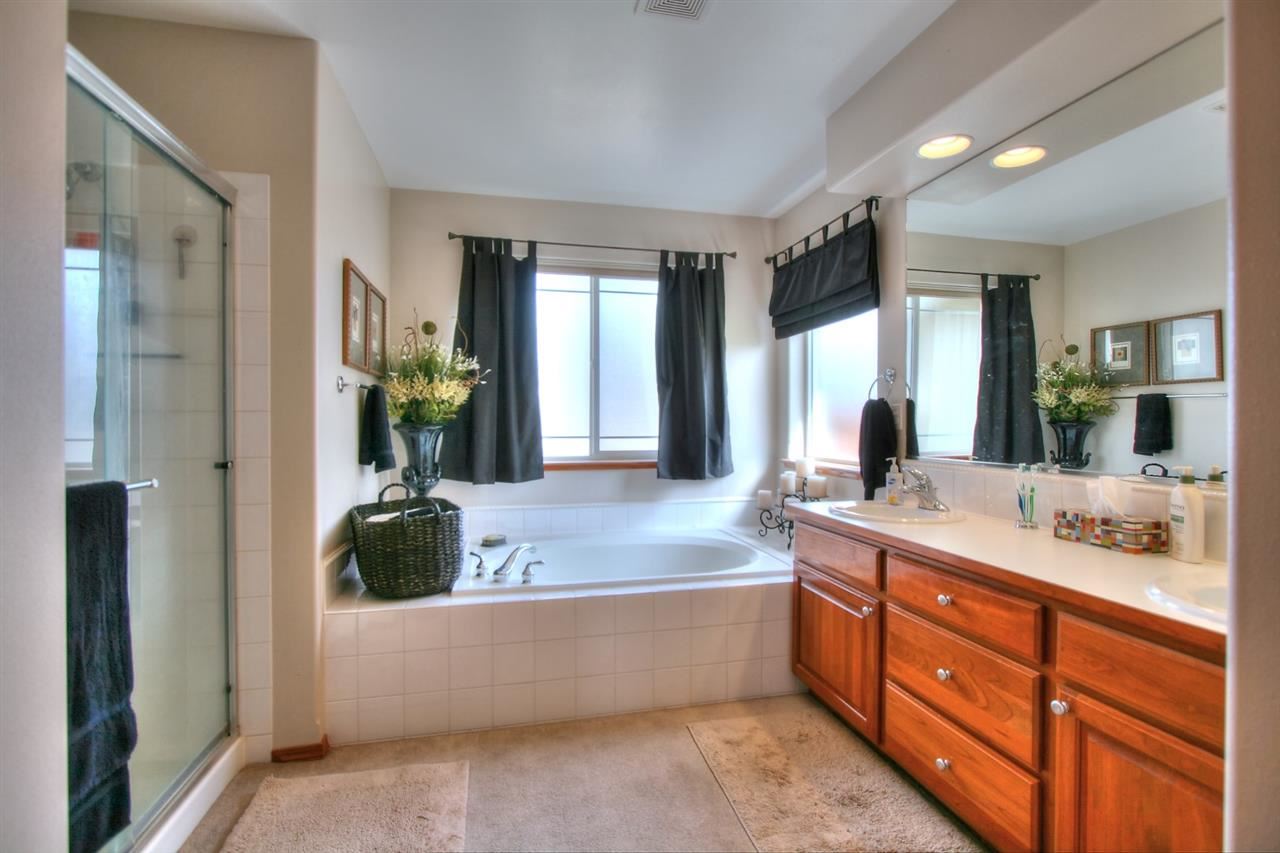 1016 East Hawk Court Spokane, WA 99208 - Photo 10 of 20 Gallery Image 10