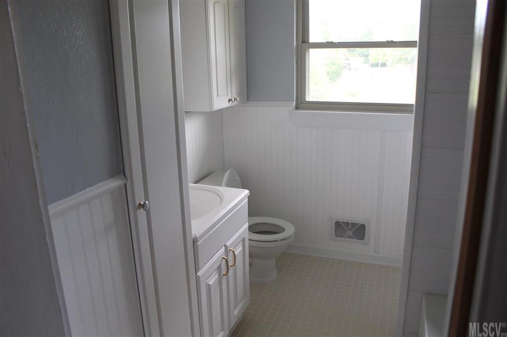 4849 Raleigh Street Conover, NC 28613 - Photo 14 of 16 Gallery Image 14
